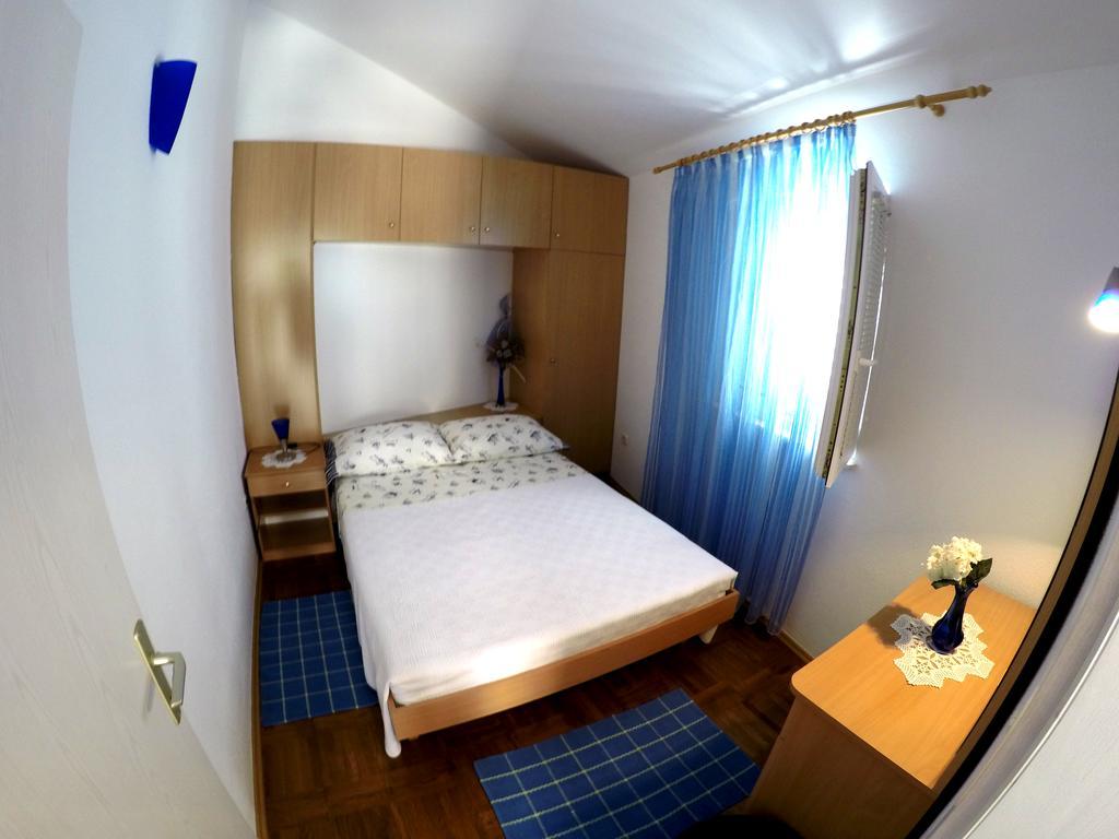 Apartments Ivic 波尔 外观 照片