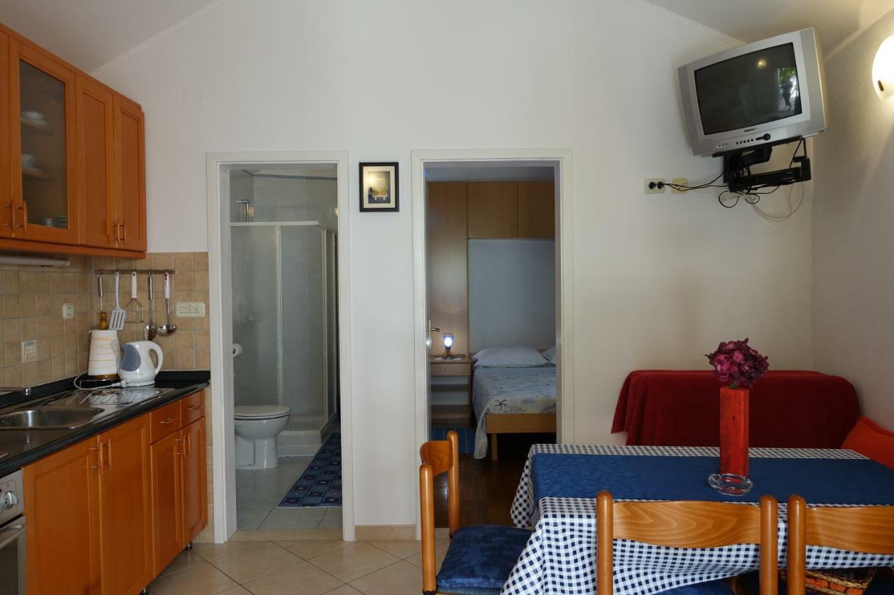 Apartments Ivic 波尔 客房 照片